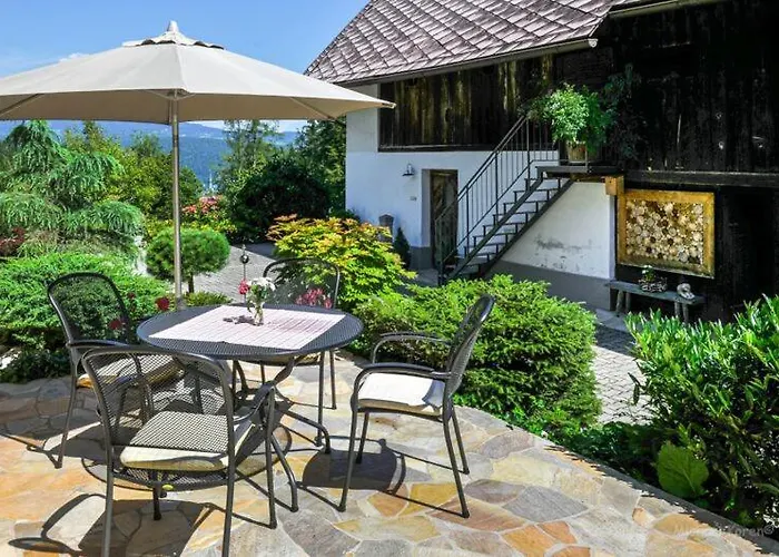 & Almhof * Velden am Wörthersee