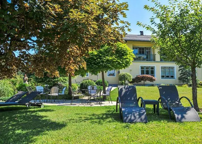 Pensión & Almhof Velden am Wörthersee