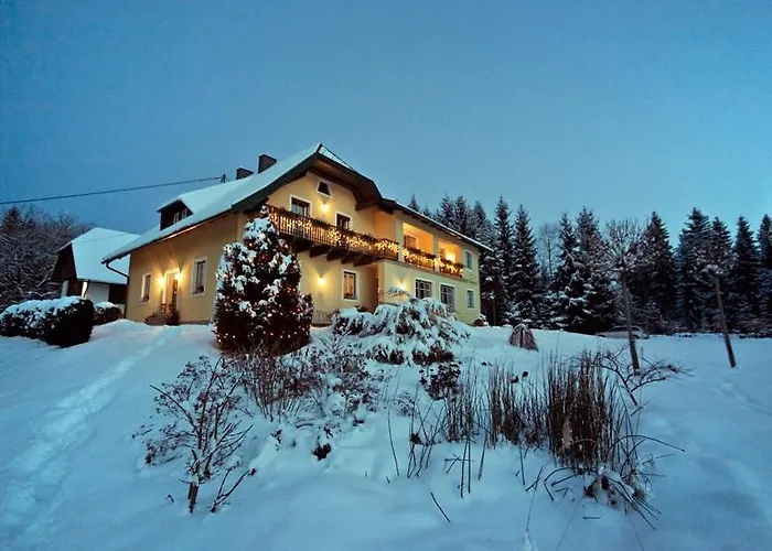 Pensión & Almhof Velden am Wörthersee